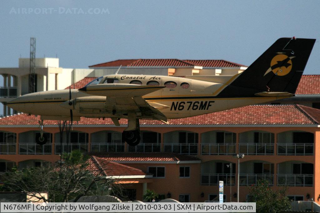N676MF, 1971 Cessna 402B C/N 402B0106, visitor