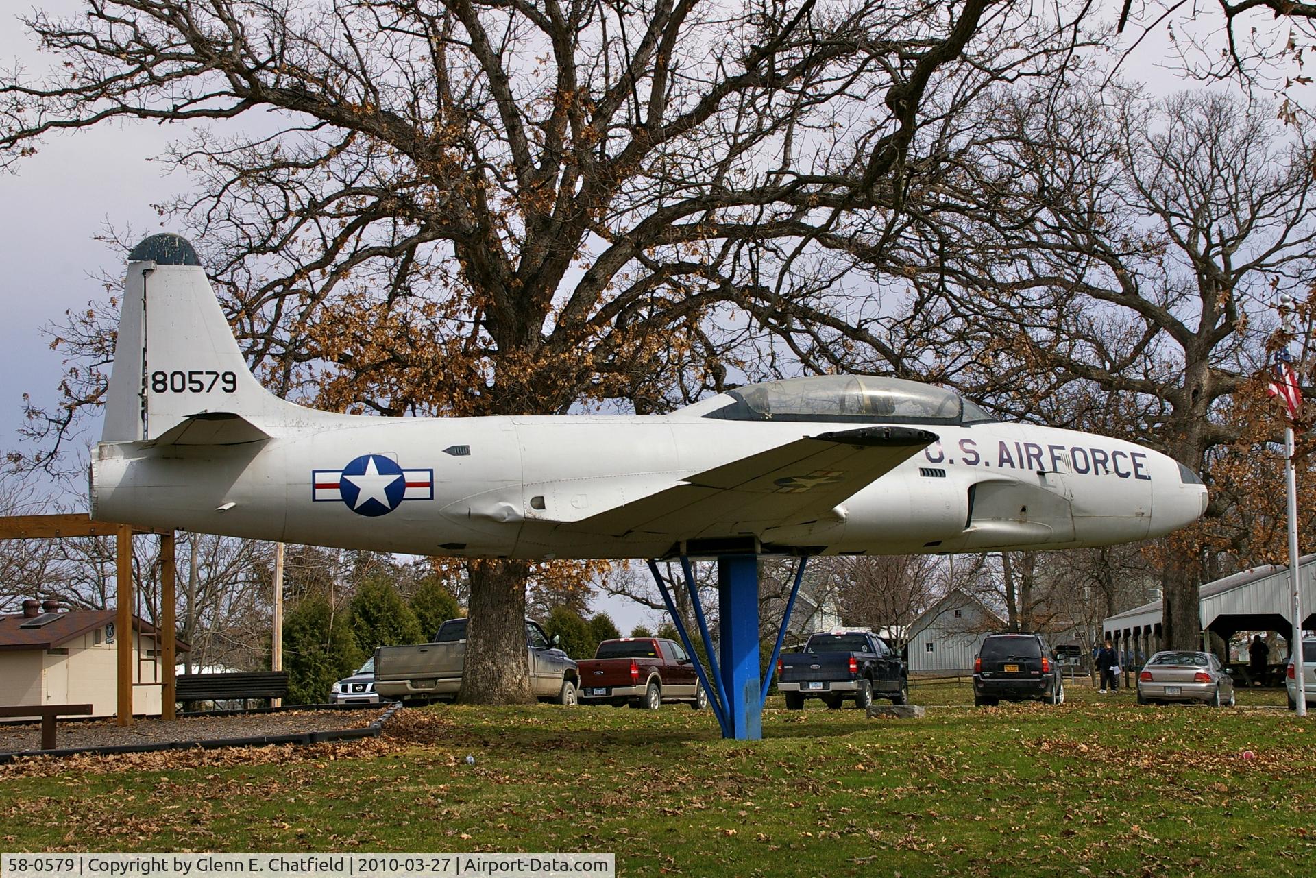58-0579, 1958 Lockheed T-33A-5-LO Shooting Star C/N 580-1628, At Legion Park, Sigourney, IA