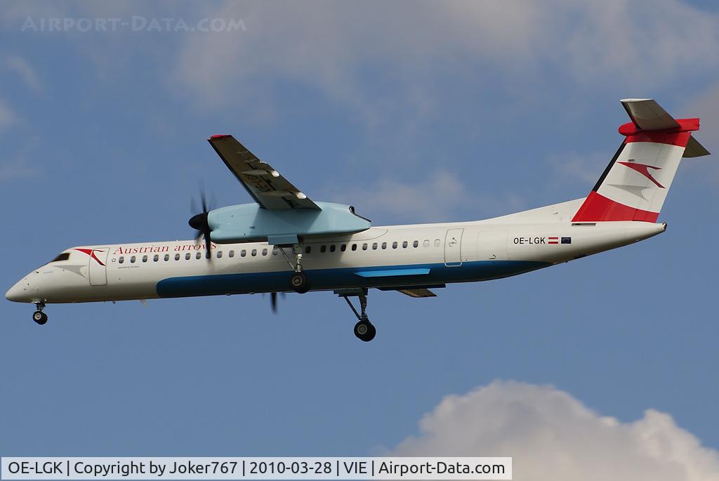 OE-LGK, 2009 De Havilland Canada DHC-8-402Q Dash 8 C/N 4280, Austrian arrows De Havilland Canada DHC-8-401