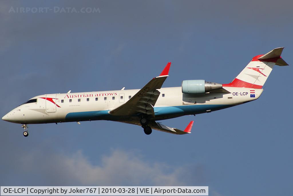 OE-LCP, 2001 Canadair CRJ-200LR (CL-600-2B19) C/N 7480, Austrian arrows Canadair Regional Jet CRJ200LR