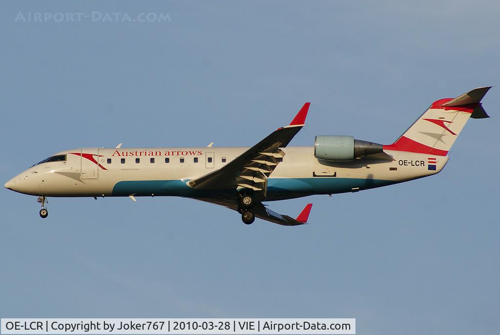 OE-LCR, 2003 Canadair CRJ-200LR (CL-600-2B19) C/N 7910, Austrian arrows Canadair Regional Jet CRJ200LR