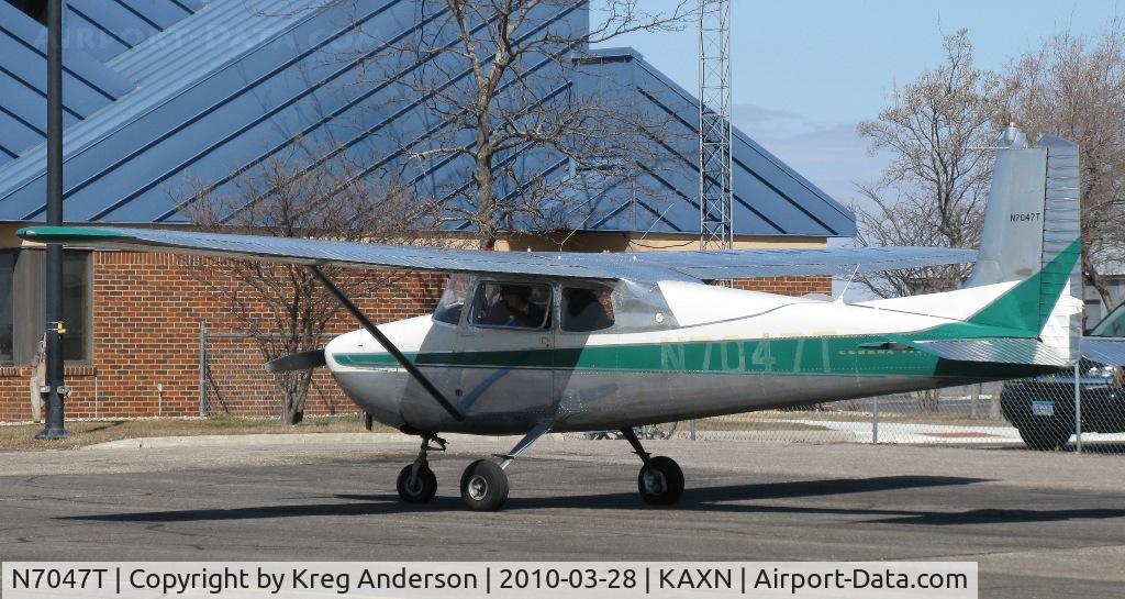 N7047T, 1959 Cessna 172 C/N 46647, 1959 Cessna 172 Skyhawk ready to go.