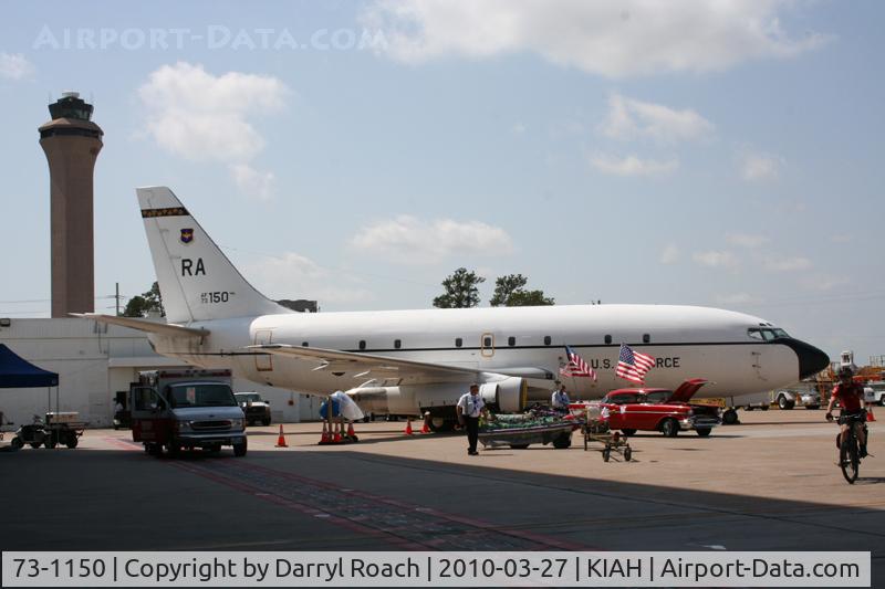 73-1150, 1973 Boeing T-43A C/N 20697, USAF T-43 sits on display at an air show.
