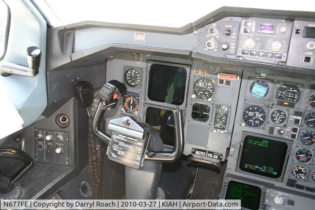N677FE, 1998 Airbus A300F4-605R C/N 791, A306 Captain's yoke.