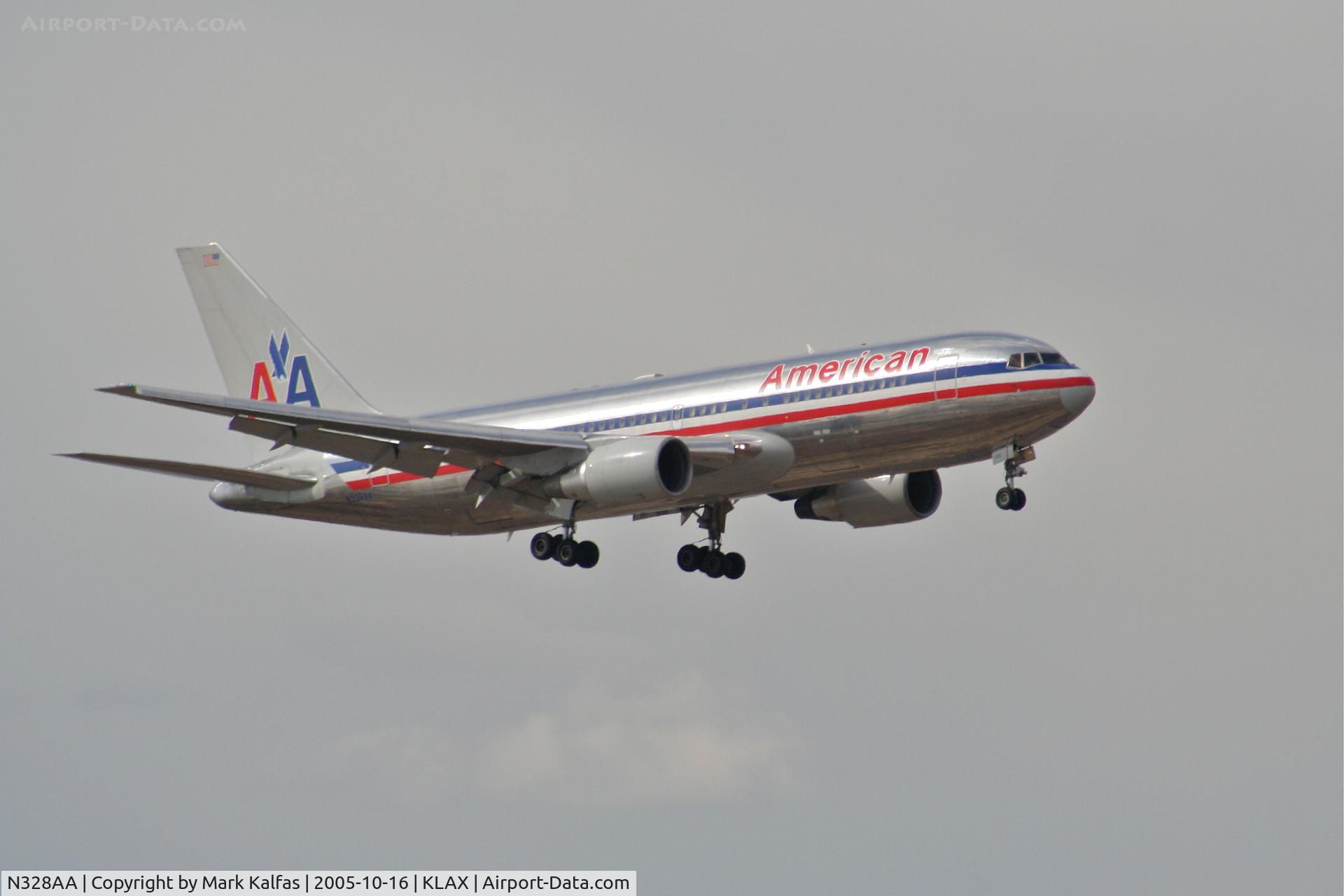 N328AA, 1986 Boeing 767-223 C/N 22328, American Airlines Boeing 767-223 N328AA, 7R approach KLAX.
