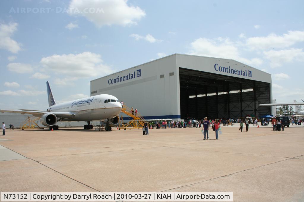 N73152, 2000 Boeing 767-224ER C/N 30431, COA's B762 sits next to Hangar B while on display.