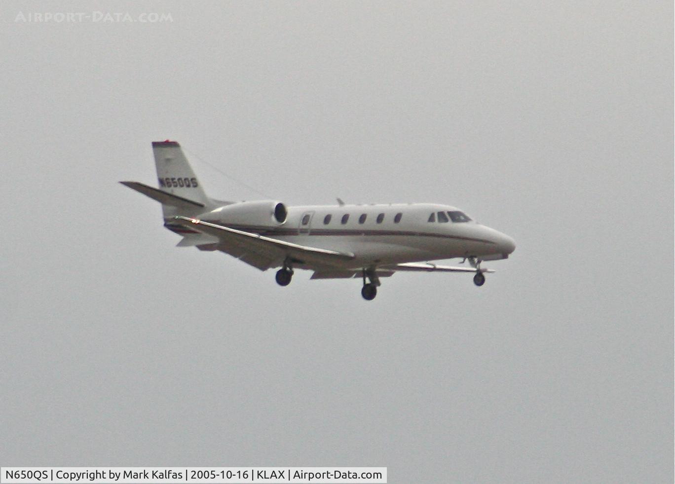 N650QS, 2001 Cessna 560 Citation Excel C/N 560-5150, Netjets Cessna 560XL N650QS, 7R approach KLAX.