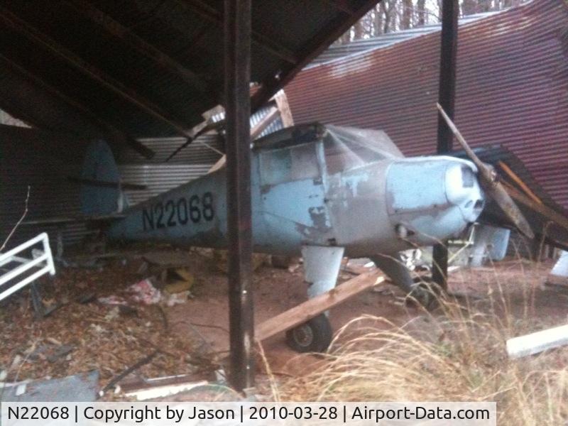 N22068, 1939 Luscombe 8A C/N 894, She is in really bad shape.