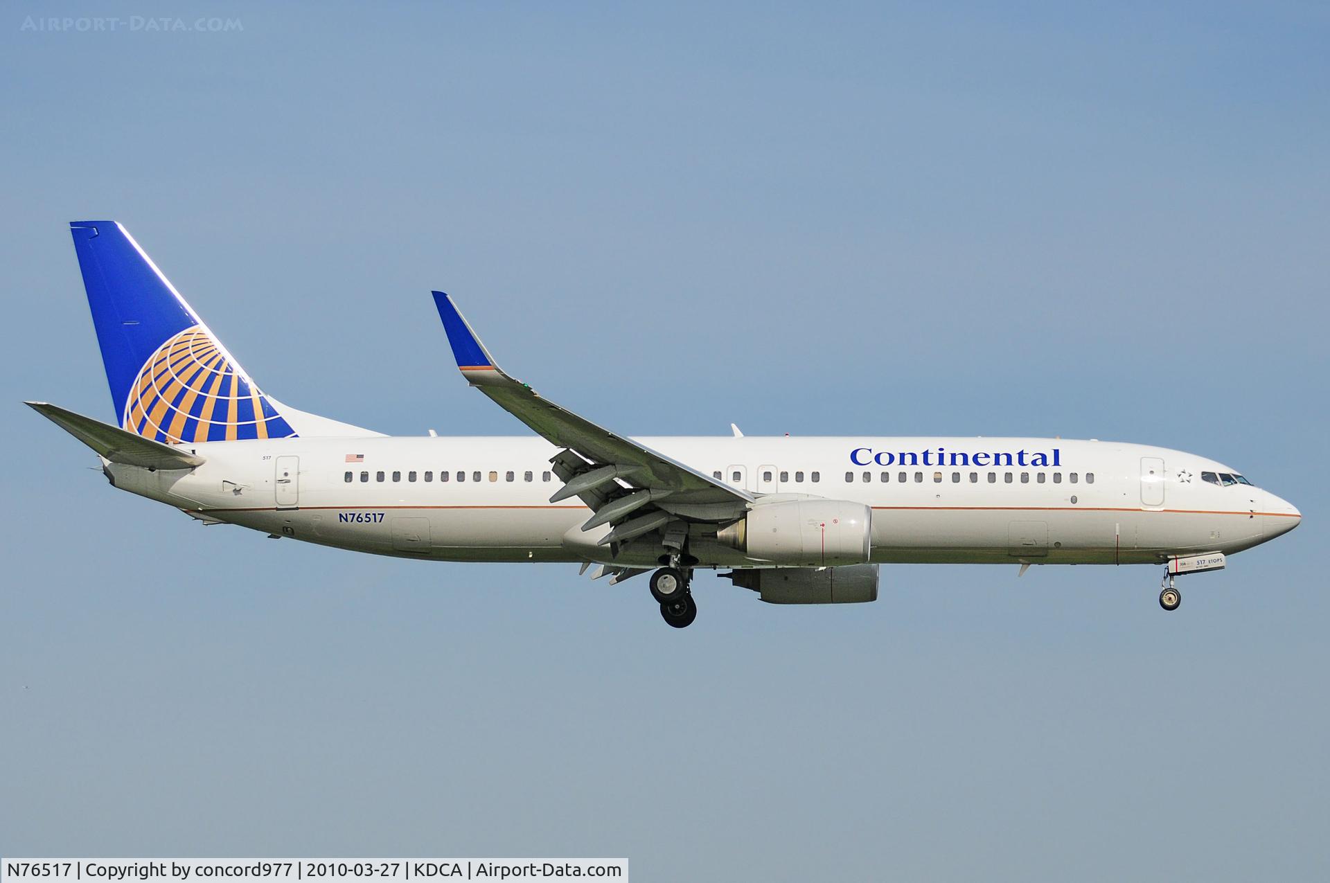 N76517, 2008 Boeing 737-824 C/N 31628, Seen at KDCA on 3/27/2010