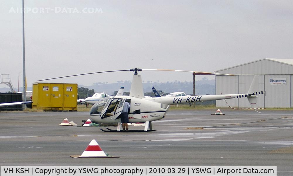 VH-KSH, 2008 Robinson R44 C/N 1873, Wagga Helicopters VH-KSH R44 at YSWG.