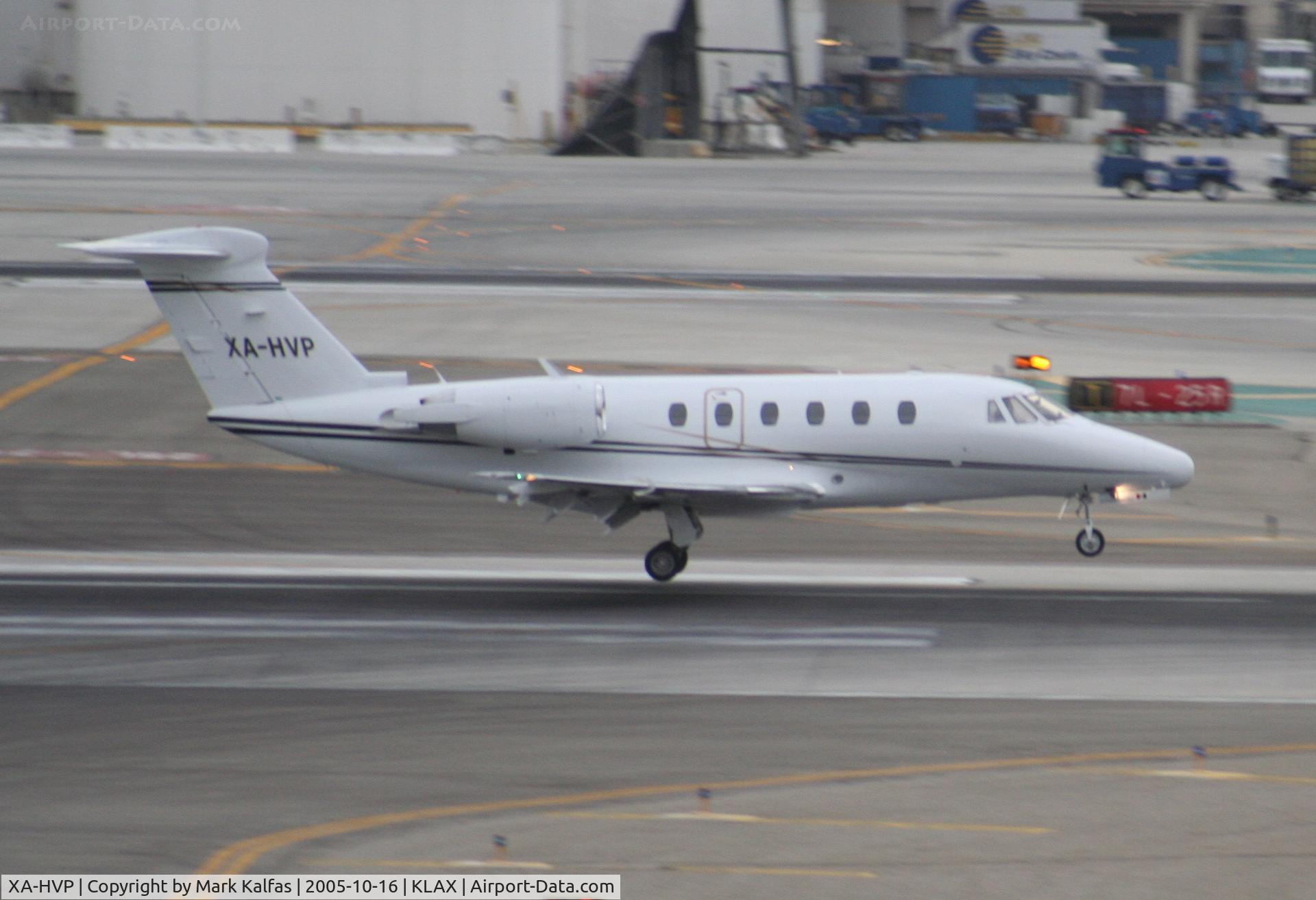 XA-HVP, 1984 Cessna 650 Citation III C/N 650-0032, Cessna 650 Citation III XA-HVP 7R approach KLAX.