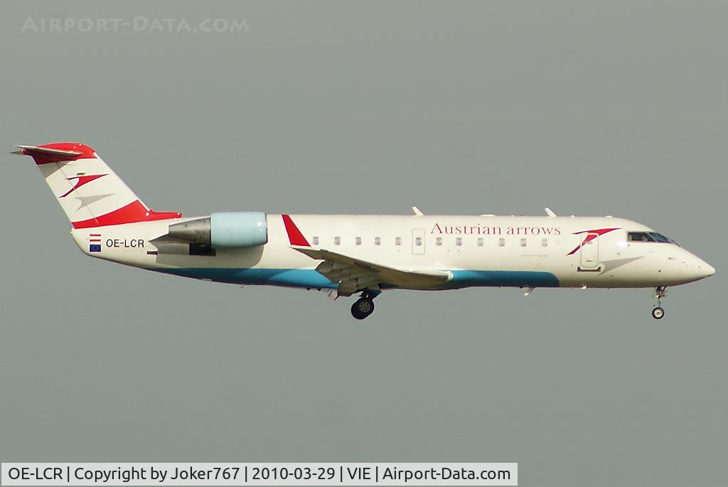 OE-LCR, 2003 Canadair CRJ-200LR (CL-600-2B19) C/N 7910, Austrian arrows Canadair Regional Jet CRJ200LR