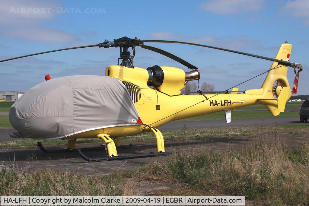 HA-LFH, 1979 Aerospatiale SA-342J Gazelle C/N 1775, Aerospatiale SA-342J Gazelle  At Breighton Airfield's Helicopter Fly-In 2009.