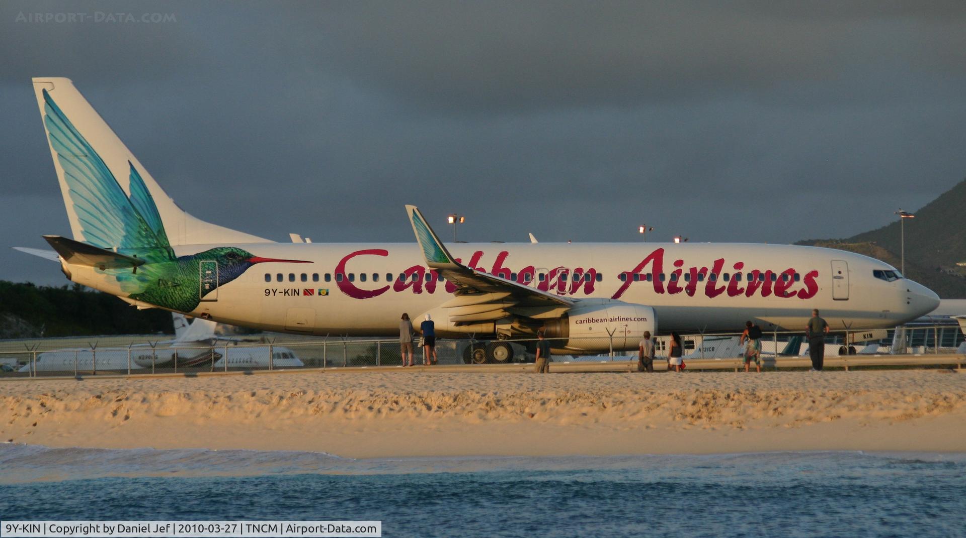 9Y-KIN, 2000 Boeing 737-8Q8 C/N 28234, Caribbean airlines at the tresh hold for a late afternoon take off at TNCM