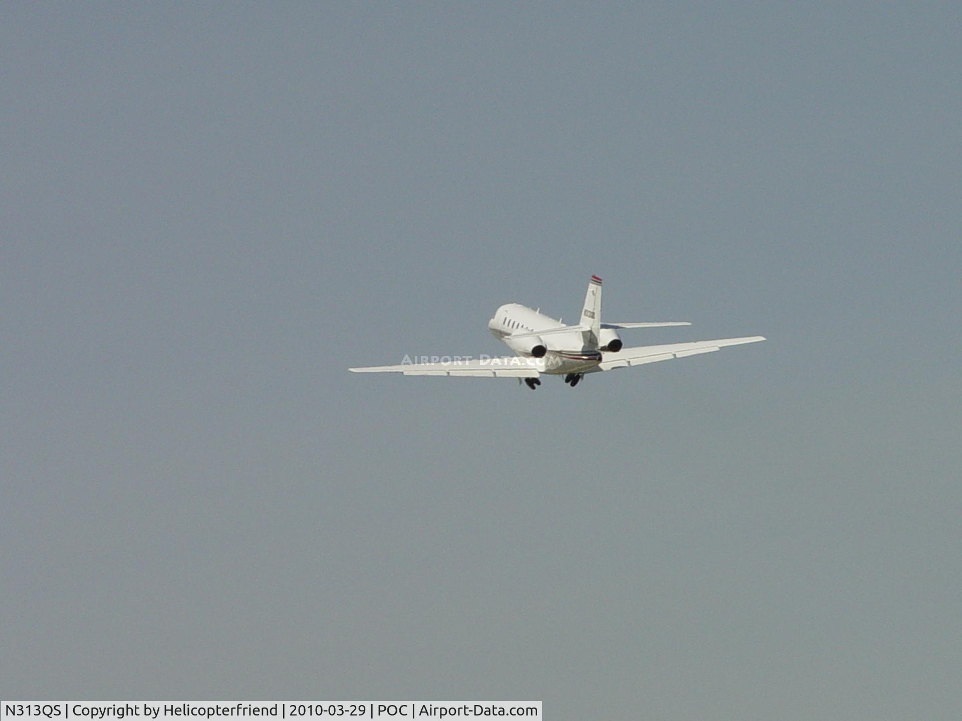 N313QS, 2007 Cessna 680 Citation Sovereign C/N 680-0140, Wheels coming up and heading westbound