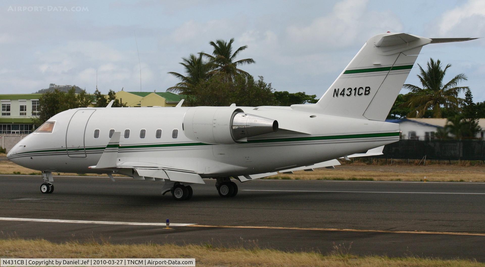 N431CB, 1994 Canadair Challenger 601-3R (CL-600-2B16) C/N 5164, N431CB back tracking the active for parking at TNCM