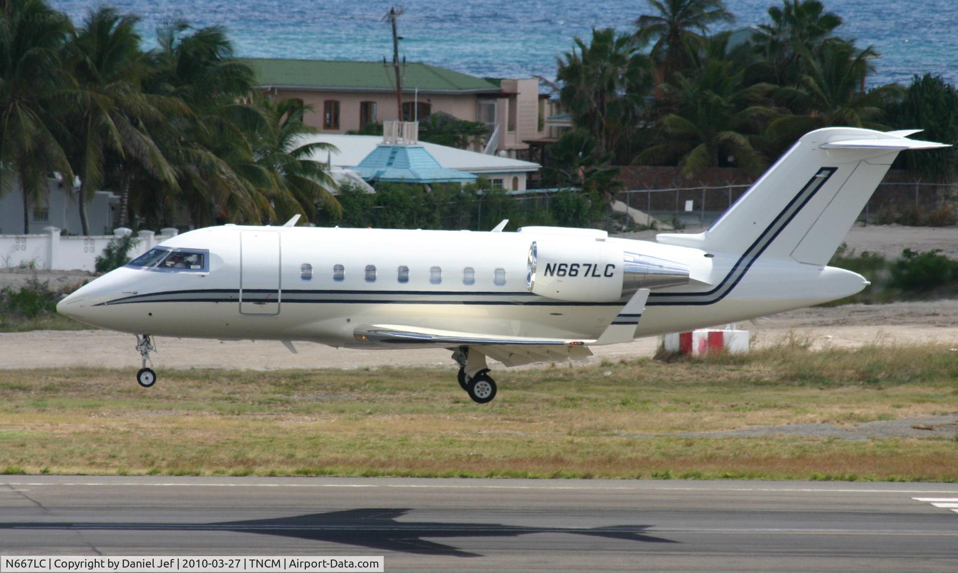 N667LC, 2007 Bombardier Challenger 604 (CL-600-2B16) C/N 5740, N667LC landing at TNCM