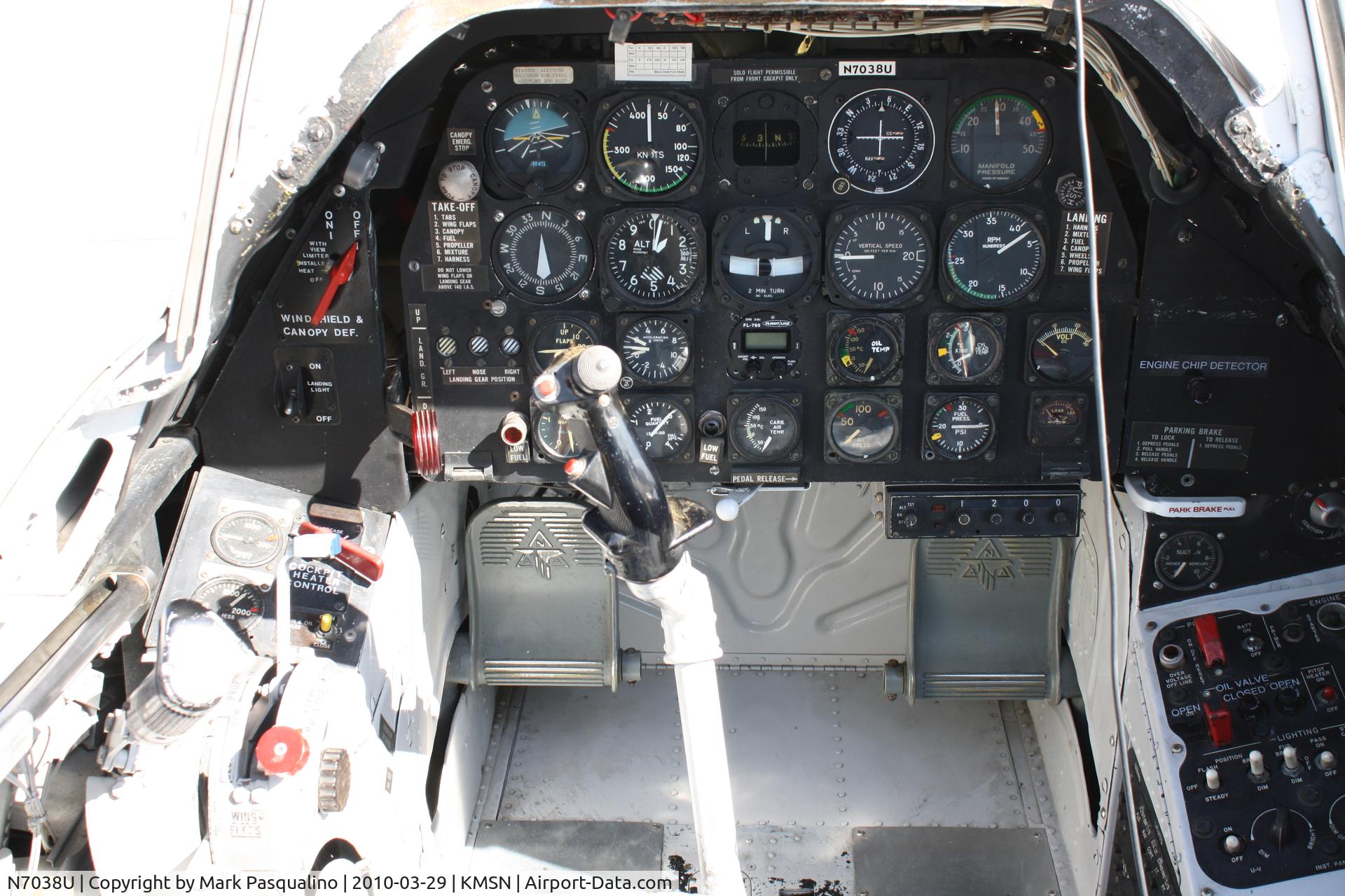 N7038U, 1950 North American/walker T-28A C/N 49-1520, North American T-28A