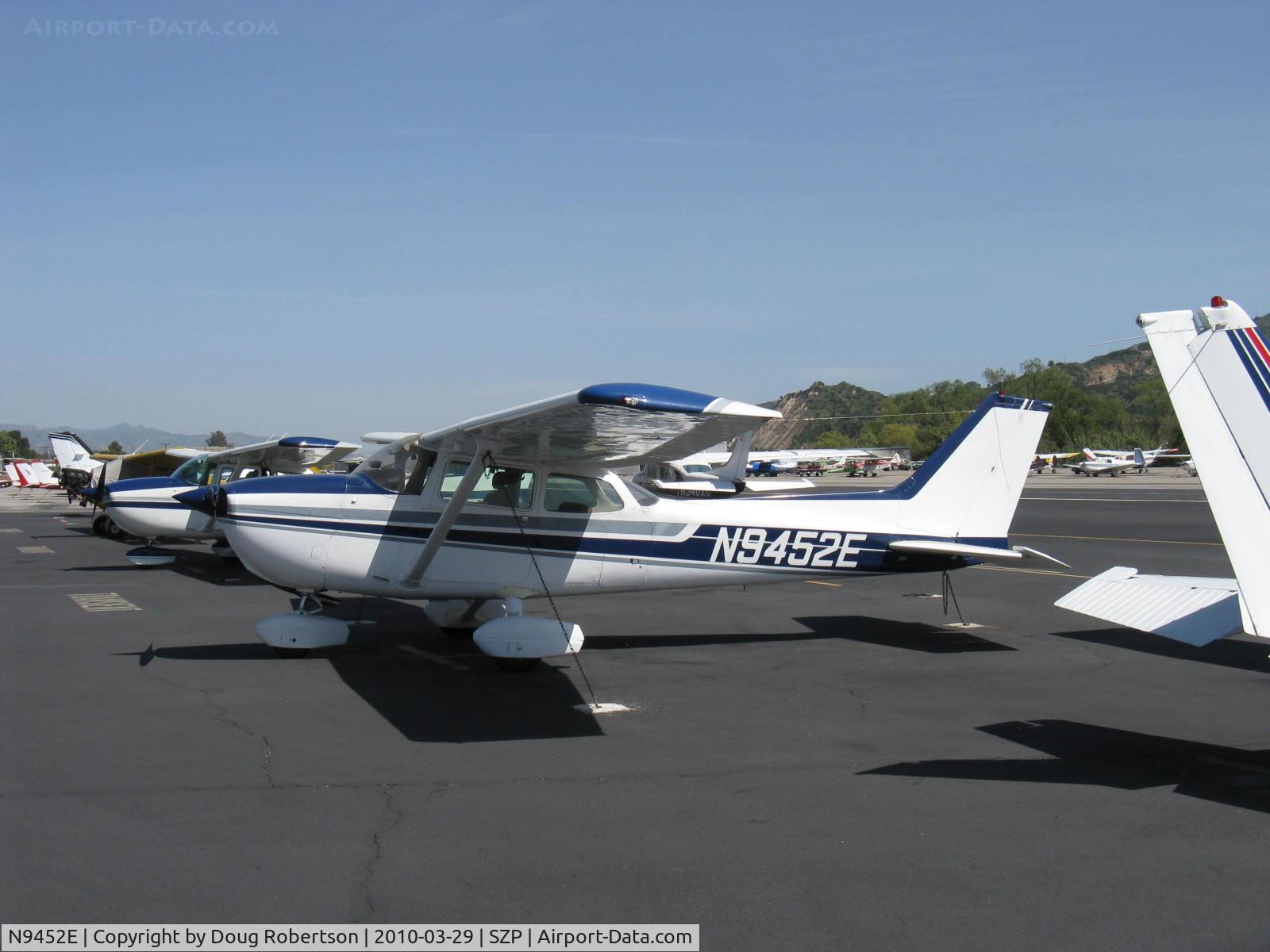 N9452E, 1979 Cessna 172N C/N 17272268, 1979 Cessna 172N, Lycoming O-320-H2AD 160 hp