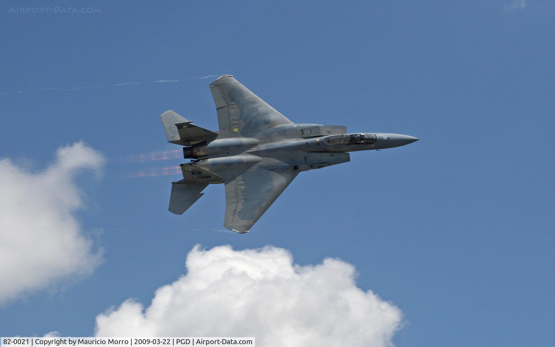 82-0021, 1982 McDonnell Douglas F-15C Eagle C/N 0835/C252, F-15 low altitude