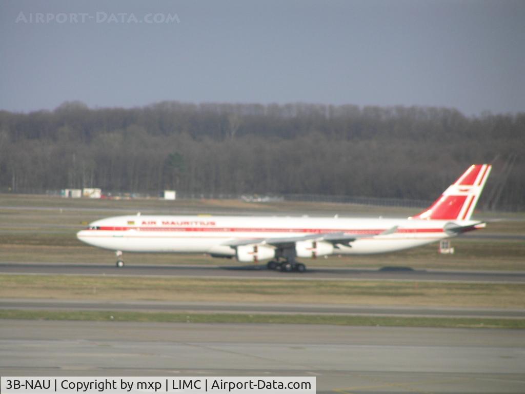 3B-NAU, 1994 Airbus A340-312 C/N 076, landing