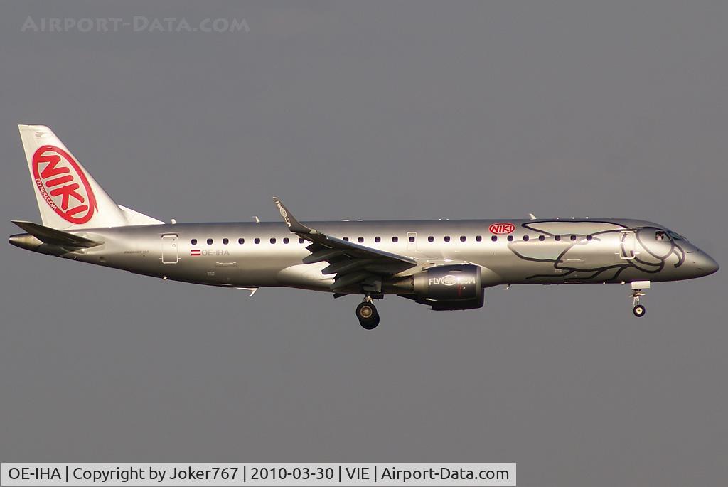 OE-IHA, 2009 Embraer 190LR (ERJ-190-100LR) C/N 19000285, NIKI Embraer ERJ-190-100LR