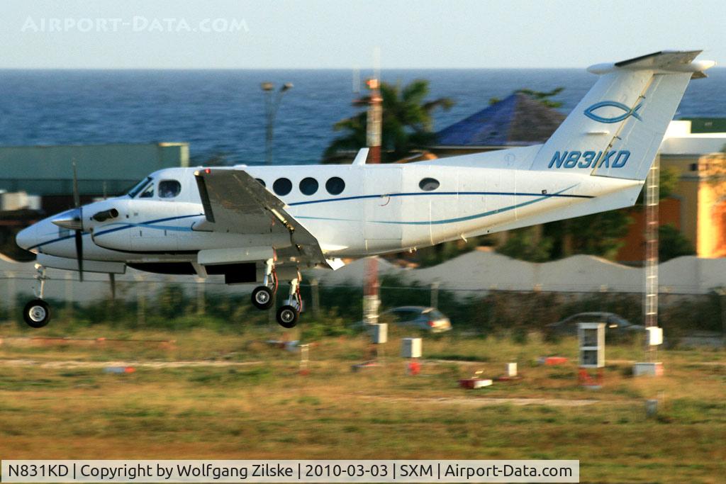 N831KD, Raytheon B200 King Air C/N BB-1937, visitor