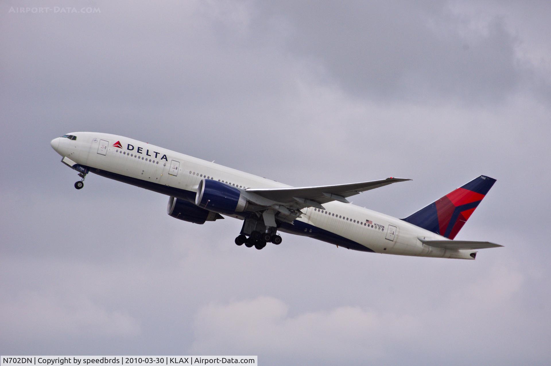 N702DN, 2008 Boeing 777-232/LR C/N 29741, Delta Airlines 777-232LR