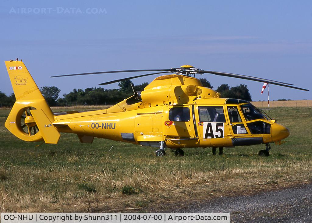 OO-NHU, 2003 Eurocopter AS-365N-3 Dauphin 2 C/N 6665, Parked at the Magny-Court Heliport during Formula One GP 2004