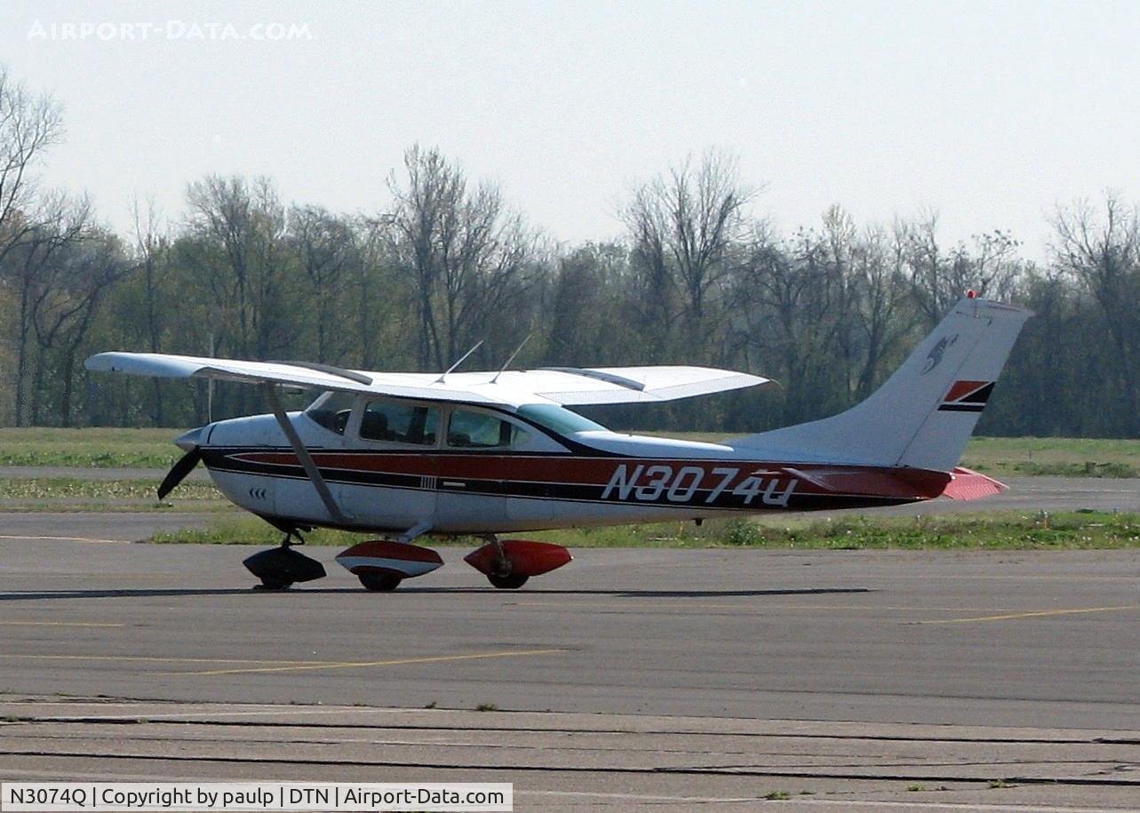 N3074Q, 1967 Cessna 182K Skylane C/N 18258074, At Downtown Shreveport.