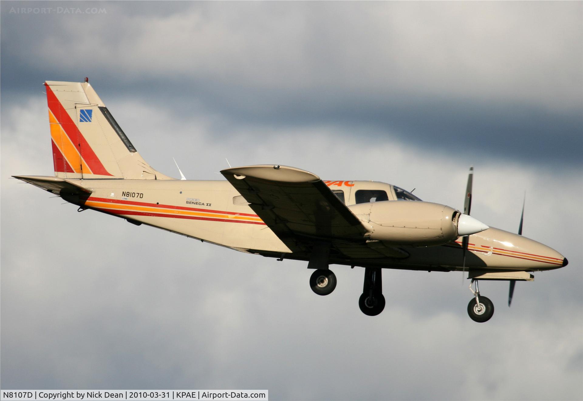 N8107D, 1979 Piper PA-34-200T C/N 34-8070010, KPAE Airpac 32 on short final for 16R