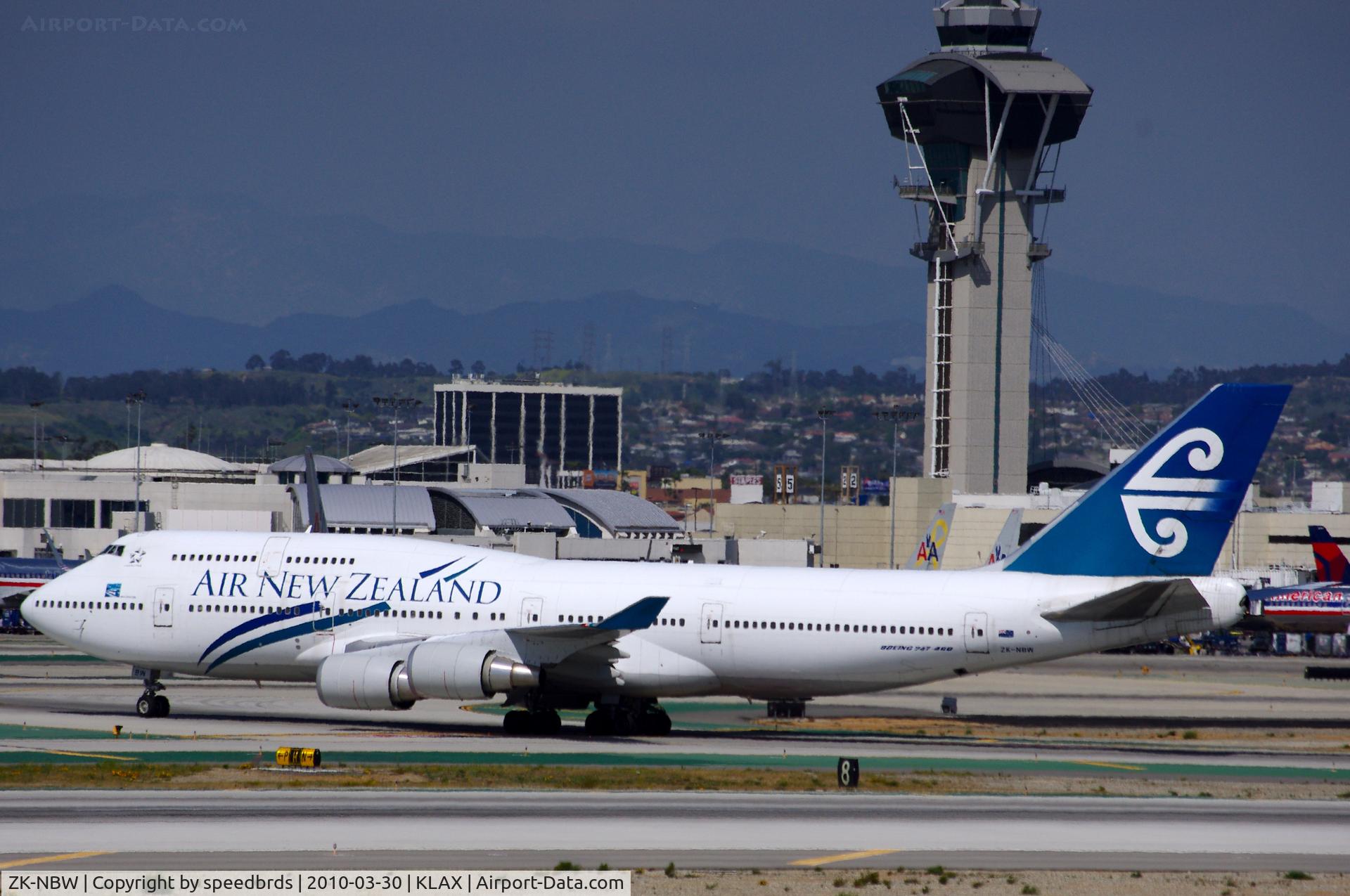 ZK-NBW, 1999 Boeing 747-419BDS(F) C/N 29375, Air New Zealand 747-419