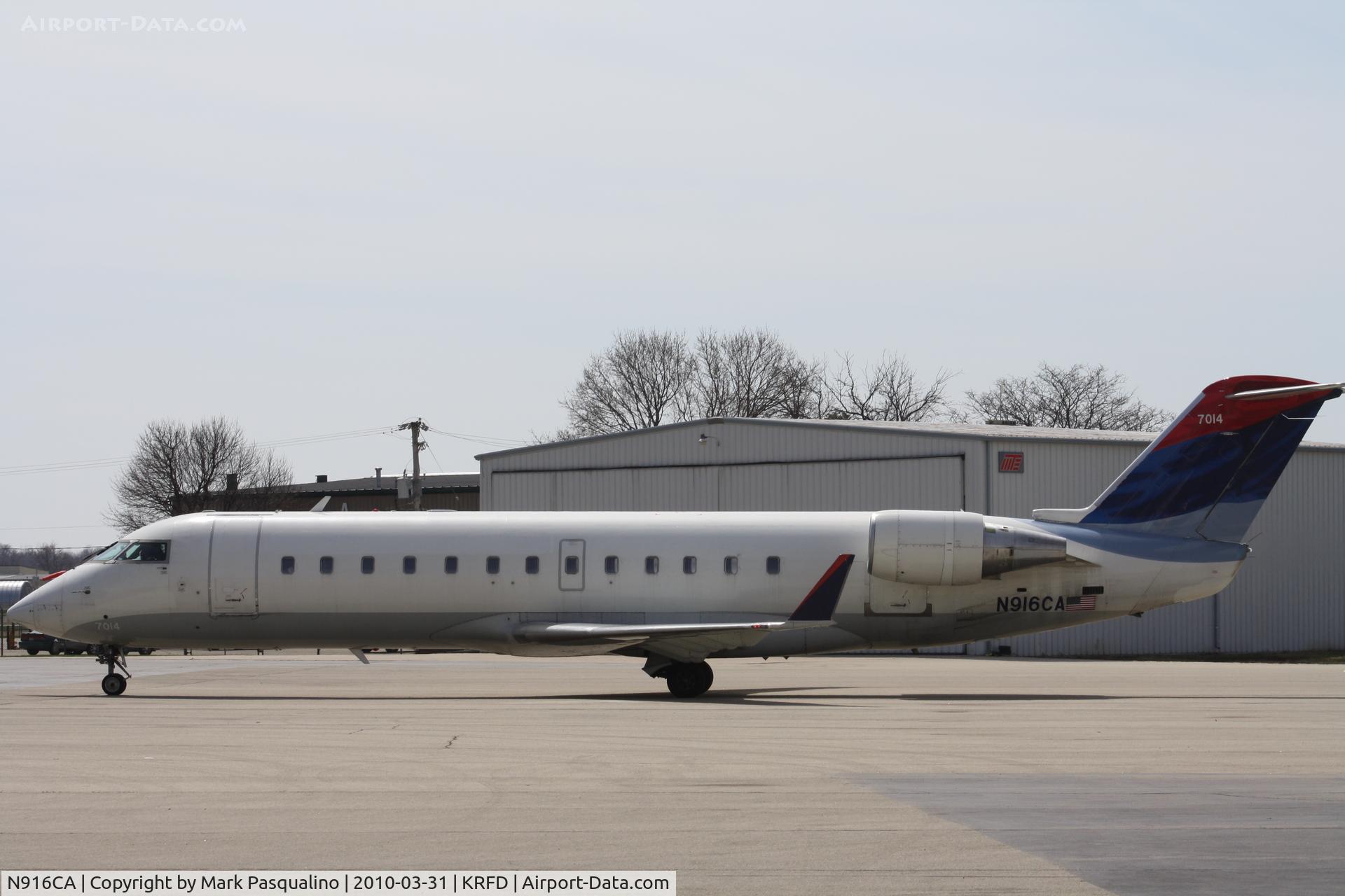 N916CA, 1993 Canadair CRJ-100ER (CL-600-2B19) C/N 7014, CL-600-2B19