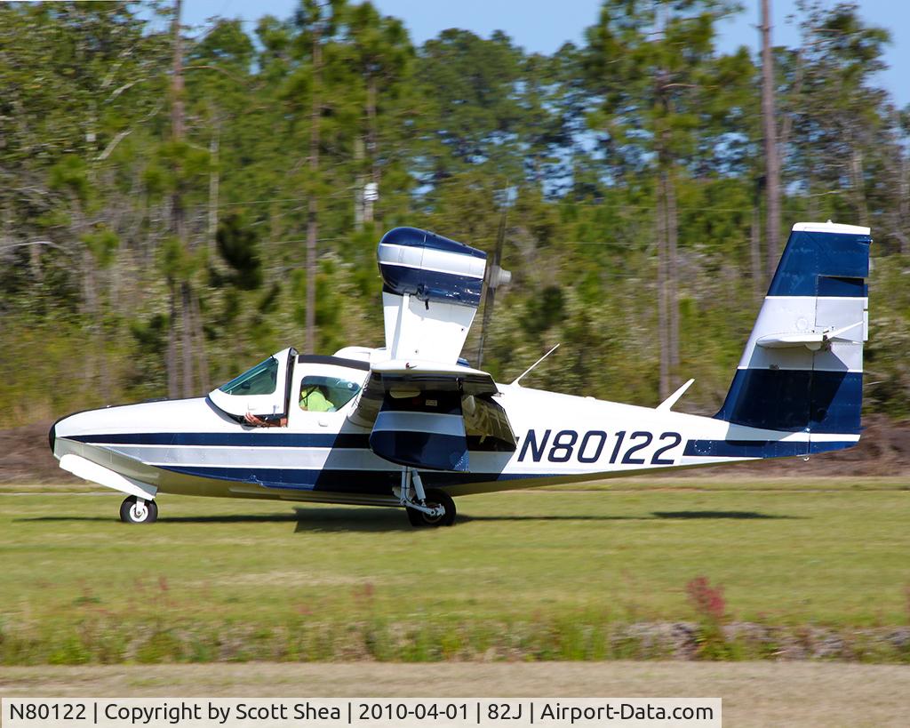 N80122, 1981 Consolidated Aeronautics Inc. LAKE LA-4-200 C/N 1069, Taxiing to depart PNS
