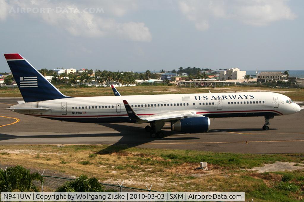 N941UW, 1995 Boeing 757-2B7 C/N 27806, visitor