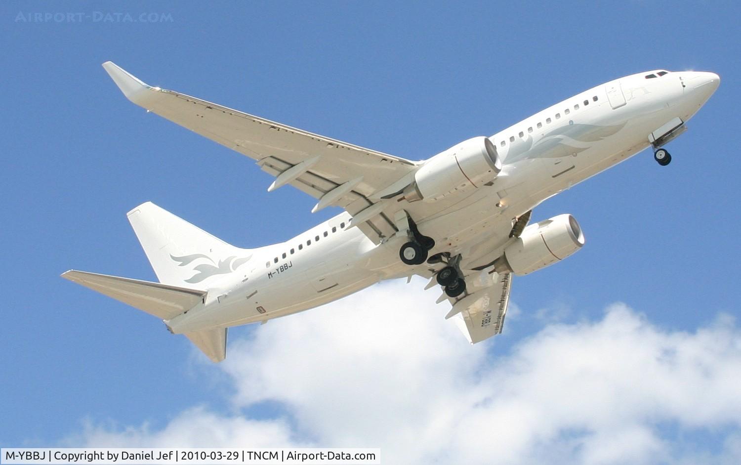 M-YBBJ, 2006 Boeing 737-7HE C/N 36027, M-YBBJ departing TNCM runway 10