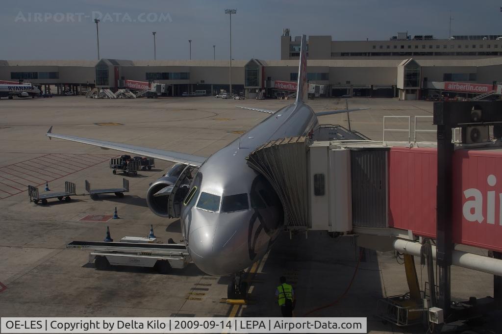 OE-LES, 2008 Airbus A321-211 C/N 3504, flyNIKI