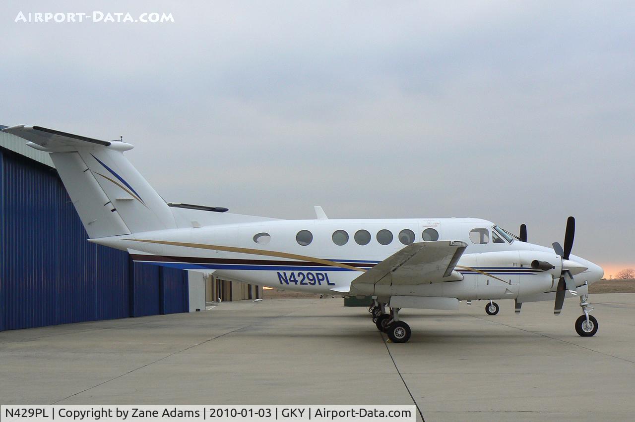 N429PL, 1997 Raytheon Aircraft Company B200 C/N BB-1574, At Arlington Municipal - In town for a Dallas Cowboy's game