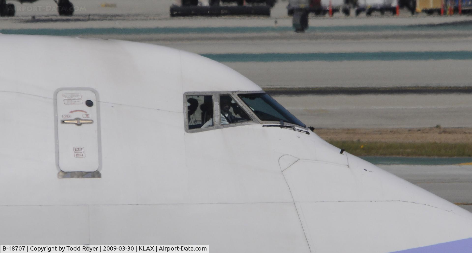 B-18707, 2001 Boeing 747-409F/SCD C/N 30764, Taxi at LAX