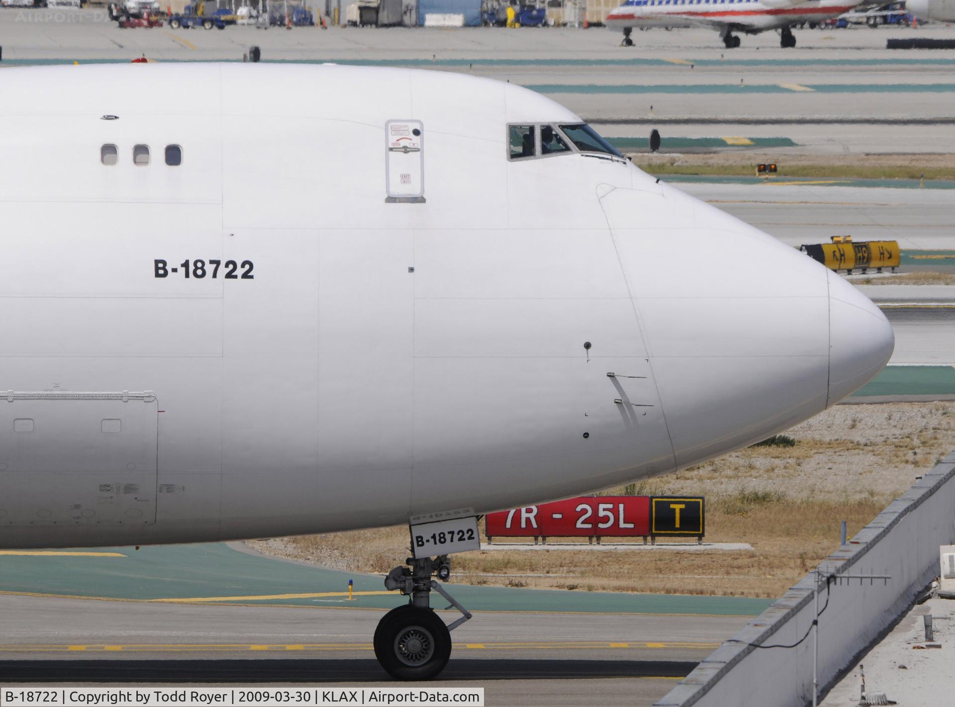 B-18722, 2006 Boeing 747-409F/SCD C/N 34265, Taxi at LAX