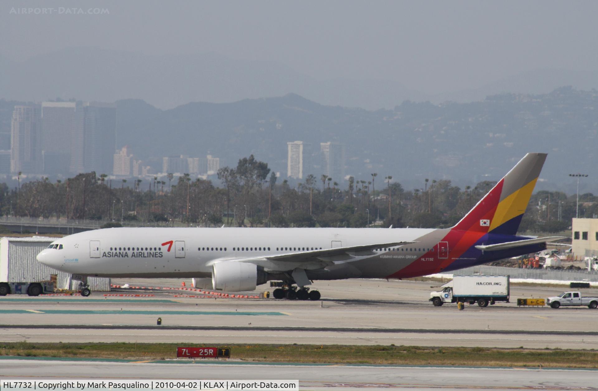 HL7732, 2004 Boeing 777-28E/ER C/N 29174, Boeing 777-200ER