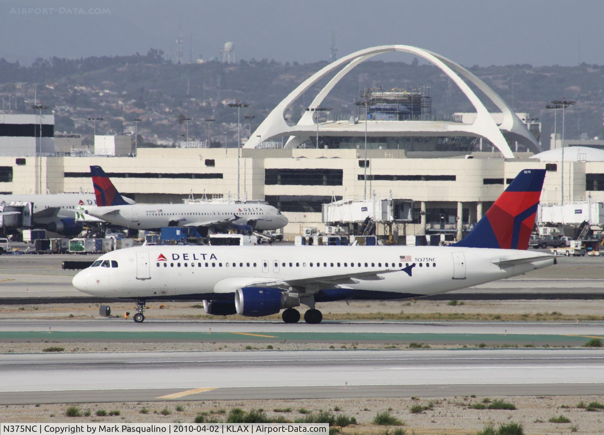 N375NC, 2002 Airbus A320-212 C/N 1789, Airbus A320