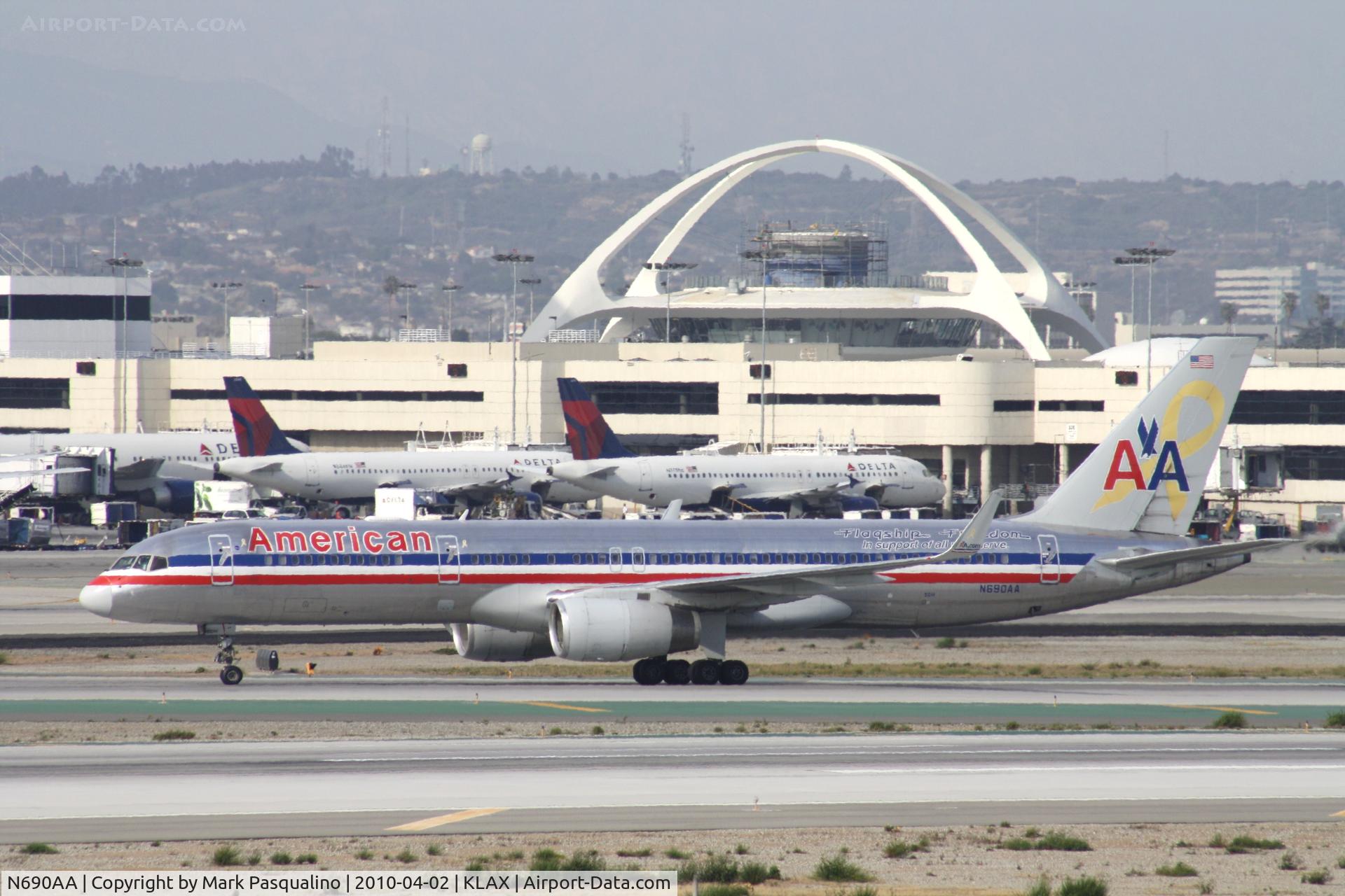 N690AA, 1993 Boeing 757-223 C/N 25696, Boeing 757-200