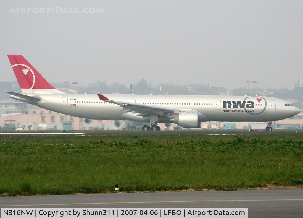 N816NW, 2007 Airbus A330-323X C/N 0827, Delivery day...