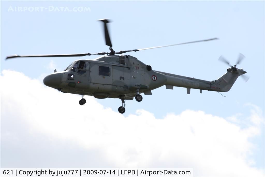 621, Westland Lynx HAS.2(FN) C/N 092, on transit at Le Bourget for National day over Paris