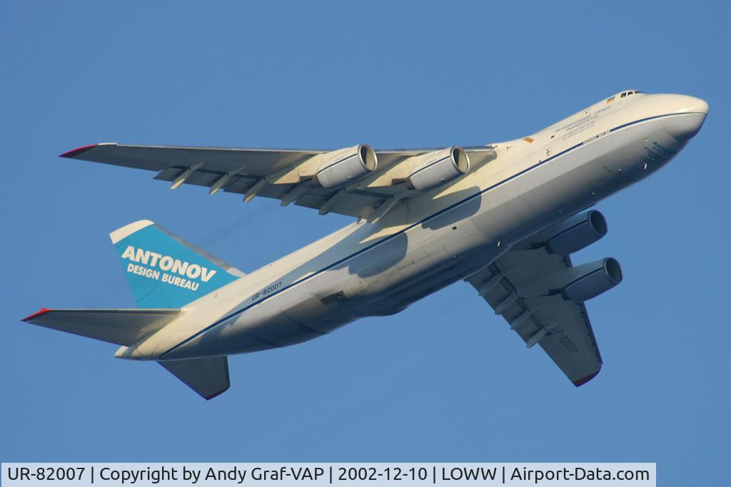 UR-82007, 1988 Antonov An-124-100 Ruslan C/N 19530501005, Antonov Airlines AN124