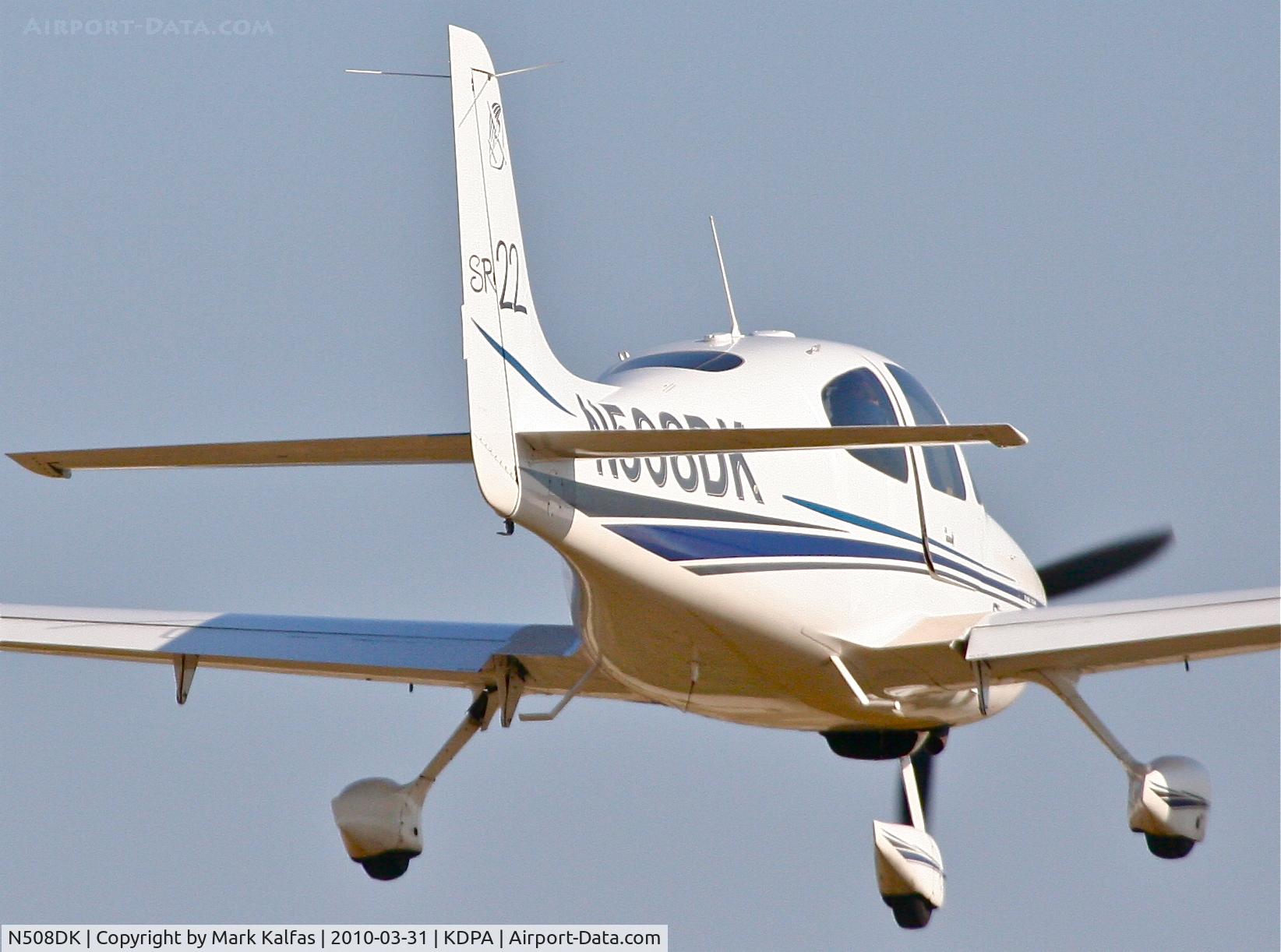 N508DK, 2002 Cirrus SR22 C/N 0309, Travel Express Aviation (TEA) Cirrus SR22, short final 15 KDPA.
