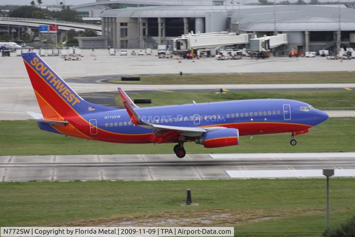 N772SW, 2000 Boeing 737-7H4 C/N 27880, Southwest 737-700