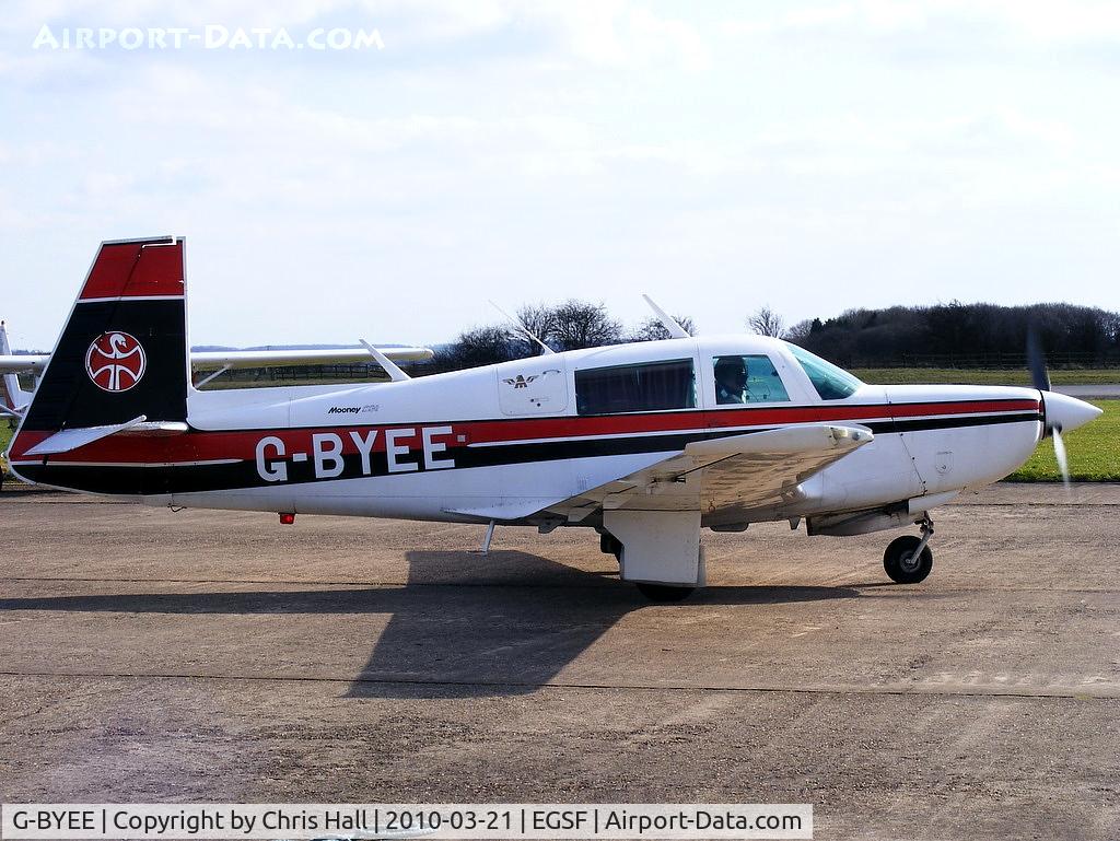 G-BYEE, 1980 Mooney M20K C/N 25-0282, Double Echo Flying Group