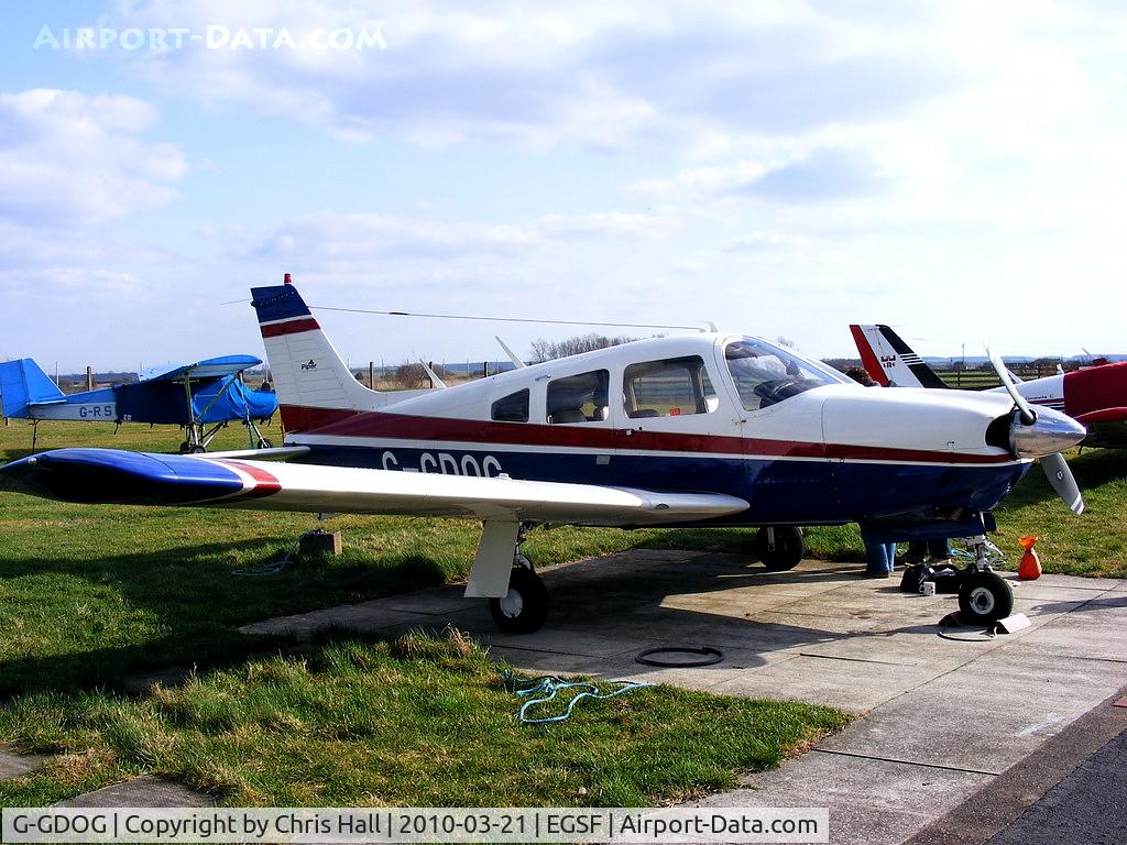 G-GDOG, 1976 Piper PA-28R-200 Cherokee Arrow C/N 28R-7635227, Mutley Crew Group